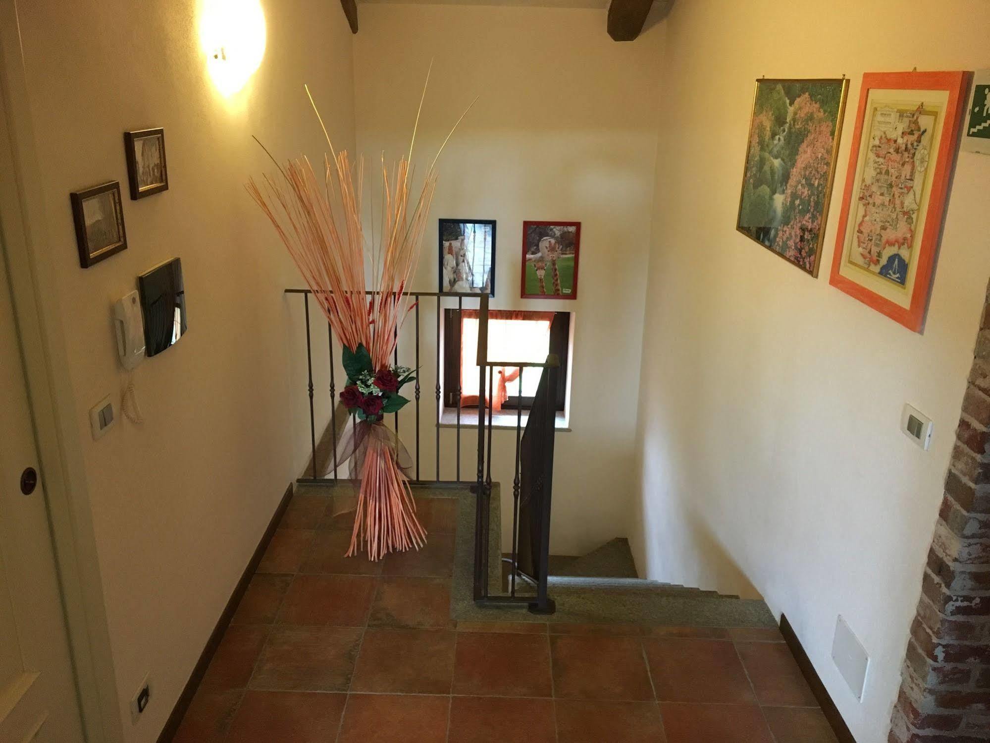 Bed and Breakfast Quattro Gatti Airasca Exterior foto